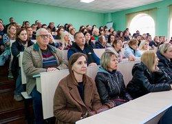 Про наставництво, партнерство та лідерство: відбувся методичний семінар для кураторів академічних груп