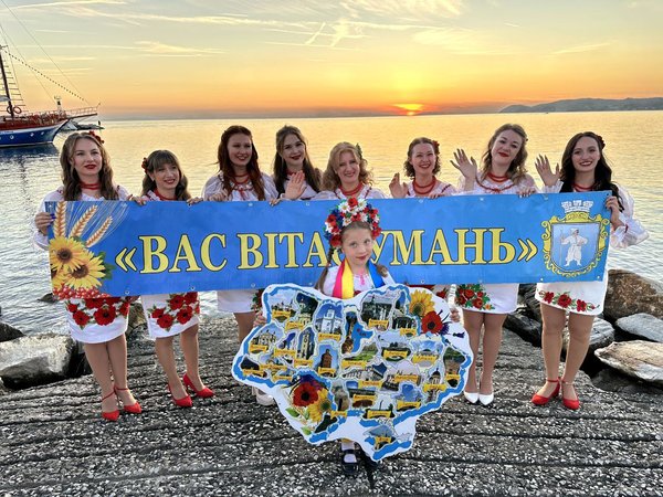 Ансамбль «Криниченька» взяв участь у міжнародному фестивалі в Греції