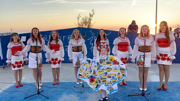 Ансамбль «Криниченька» взяв участь у міжнародному фестивалі в Греції