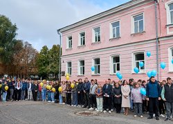 Університет урочисто посвятив першокурсників у студентську родину