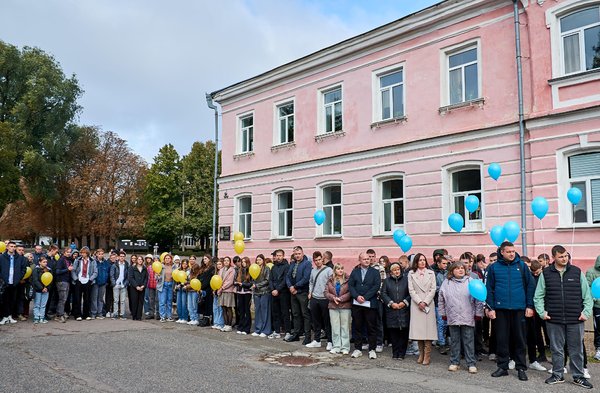 Університет урочисто посвятив першокурсників у студентську родину