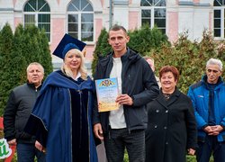 Викладачі УНУ отримали відзнаки до Дня працівника освіти