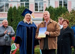 Викладачі УНУ отримали відзнаки до Дня працівника освіти