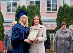 Викладачі УНУ отримали відзнаки до Дня працівника освіти