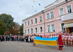 Університет урочисто посвятив першокурсників у студентську родину