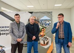 Ярмарок «Разом до перемоги» – добра традиція інженерно-технологічного факультету УНУ