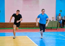 Змагання з професійно-прикладної фізичної підготовки в УНУ