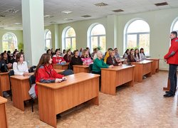 Студенти долучаються до гуманітарних ініціатив разом із Червоним Хрестом України