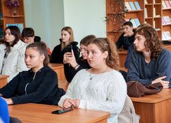 Студенти долучаються до гуманітарних ініціатив разом із Червоним Хрестом України