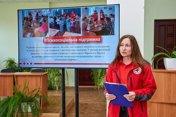 Студенти долучаються до гуманітарних ініціатив разом із Червоним Хрестом України