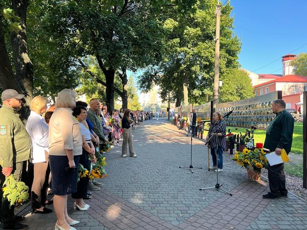 Пам’ять, яка об’єднує: УНУ разом із громадою міста вшановує Героїв