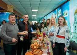 «Великодні дива» в Уманському національному університеті: коли добро має смак, а віра – крила