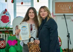 В університеті нагородили переможців фотоконкурсу «Гарна, як писанка»
