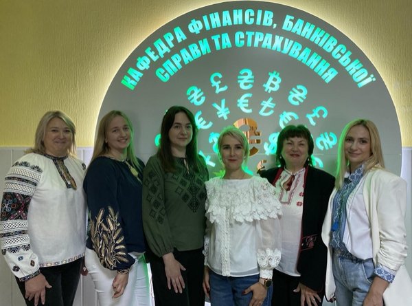 Фотоконкурс "Гарна, як писанка"