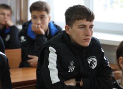 Чесний спорт без компромісів. В УНУ відбувся освітній семінар з антидопінгової тематики