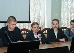 В УНУ відбулася зустріч новообраної ради студентського самоврядування з керівництвом університету