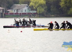 Перемоги студентів УНУ на Кубку України з веслування на байдарках і каное