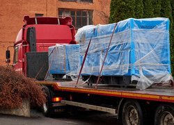 УНУ отримав потужні генератори