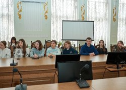 Діалог керівництва УНУ з представниками студентського самоврядування про зроблене, поточні плани та майбутнє