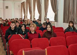 В УНУ відбувся кінопоказ документального фільму «Хлібний капітан України»