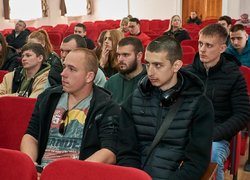 В УНУ відбувся кінопоказ документального фільму «Хлібний капітан України»