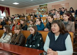 Гумор крізь війну: творча зустріч із військовим і письменником Віталієм Запекою