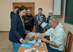 Гумор крізь війну: творча зустріч із військовим і письменником Віталієм Запекою