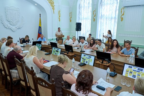 Експертний діалог: архітектура об’єднаного університету – структура, партнерство, розвиток