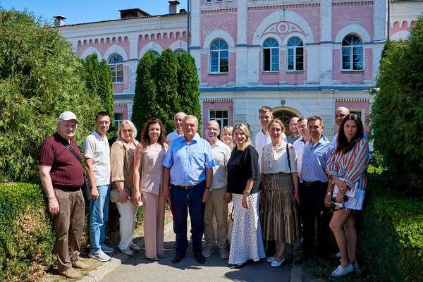 Експертний діалог: архітектура об’єднаного університету – структура, партнерство, розвиток