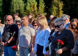 УНУ разом із громадою відзначив 35-річчя Незалежності України