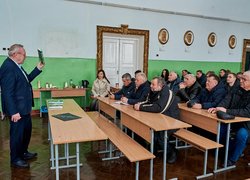 Збереження родючості ґрунтів у період кліматичних викликів і воєнного часу: фахова дискусія аграріїв