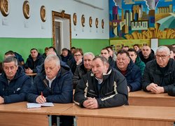 Збереження родючості ґрунтів у період кліматичних викликів і воєнного часу: фахова дискусія аграріїв