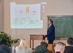 В УНУ обговорили сталий розвиток агросфери та безпеку суспільства