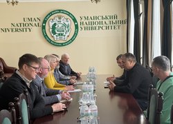 Уманський НУ та ГО «Екологічний рух Черкащини» об’єднують зусилля задля збереження дубів Шевченка