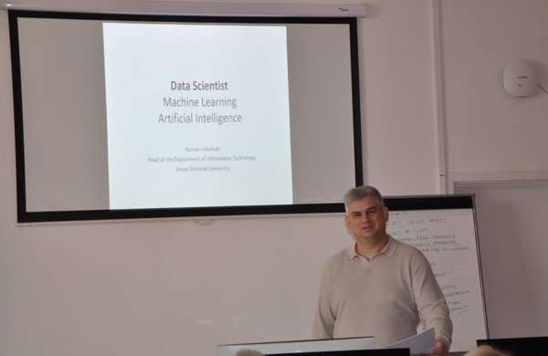 Академічна мобільність як шлях до європейської інтеграції: міжнародний досвід викладачів УНУ