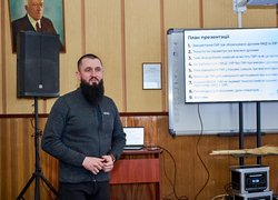 Агродрони в дії: в УНУ обговорили інновації та економічні переваги для фермерів