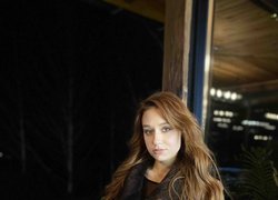 Анастасія АЛЄКСЄЄНКО – студентка 11-хт групи інженерно-технологічного факультету та 12-м групи факультету менеджменту