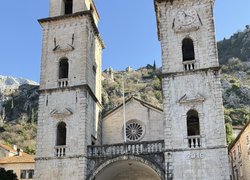 Подорож до сонячної Чорногорії – різдвяна казка студентів УНУ