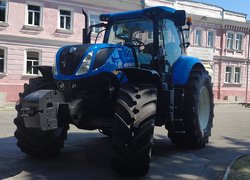 Модернізація матеріально-технічної бази: УНУ отримав сучасну техніку для «Смарт-лабораторії точного землеробства»