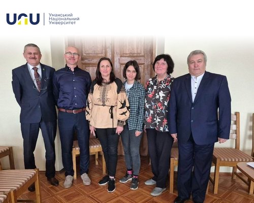 Міжнародний науковий діалог: уманські дослідниці представили унікальні ботанічні знахідки на семінарі в Польщі