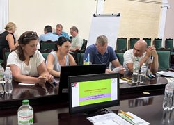Єдність, знання та нові стратегії: Профспілка працівників АПК України формує майбутнє профспілкового руху
