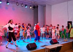 Прем’єра вистави «Котигорошко та його друзі» на сцені Уманського університету