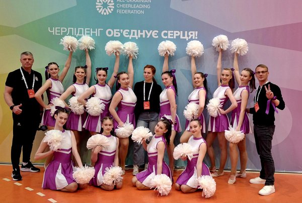 Черлідерки Уманського університету представила Черкащину на всеукраїнському етапі «Пліч-о-пліч»