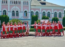 Понад 500 випускників долучилися до форуму УНУ «Наші люди»