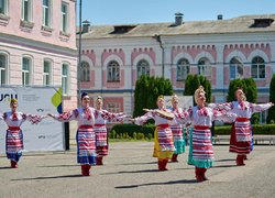 Понад 500 випускників долучилися до форуму УНУ «Наші люди»