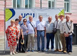 Понад 500 випускників долучилися до форуму УНУ «Наші люди»