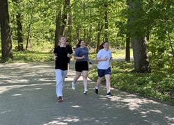 Пам’ятаємо. Об’єднуємось. Перемагаємо: в УНУ відбувся легкоатлетичний забіг