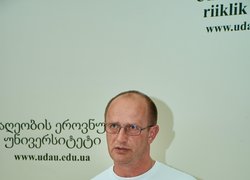 Безпека понад усе: в Уманському університеті говорили про правила мінної безпеки