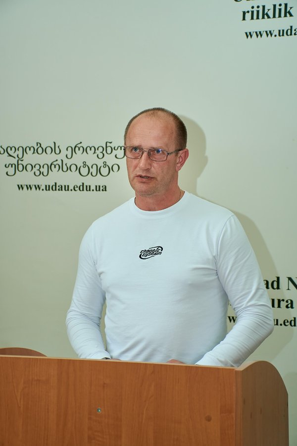 Безпека понад усе: в Уманському університеті говорили про правила мінної безпеки