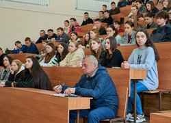 Безпека понад усе: в Уманському університеті говорили про правила мінної безпеки